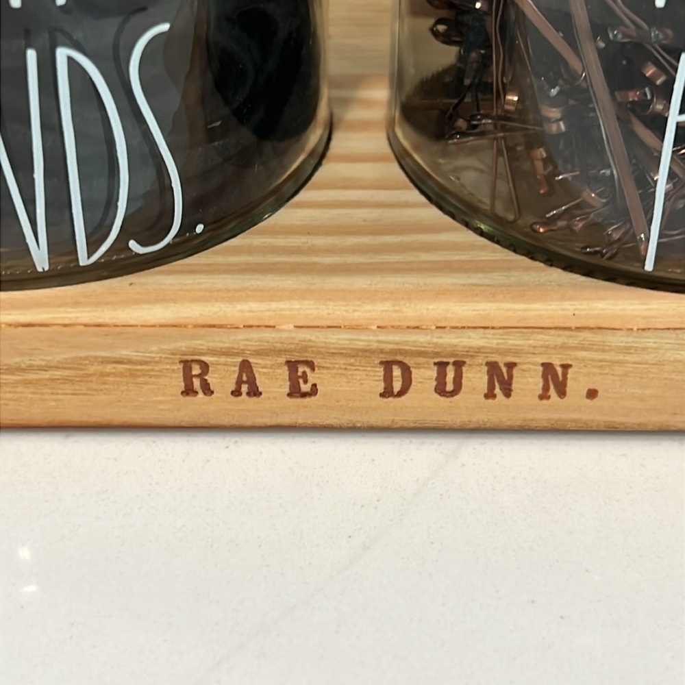 Cute. Rae Dunn. HAIR BANDS & HAIR PINS. - Picture 5 of 16